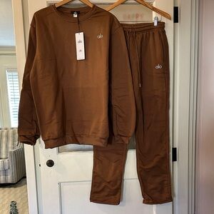 ALO Yoga (Dupe) Accolade Chestnut Sweatshirt Set
